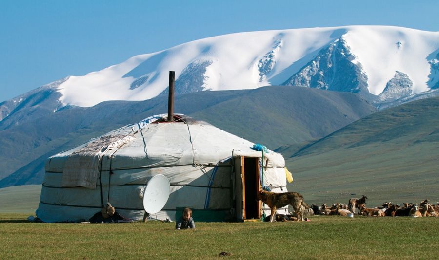 Mongolia Altai Live with Nomads